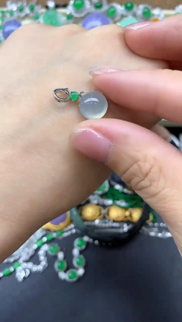 【闪购商品】翡翠颈饰18K金镶嵌267-中国好珍宝