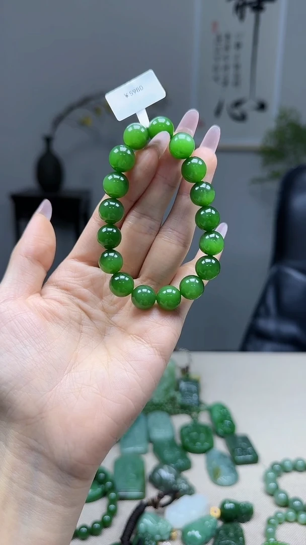 未镶嵌和田玉挂件12