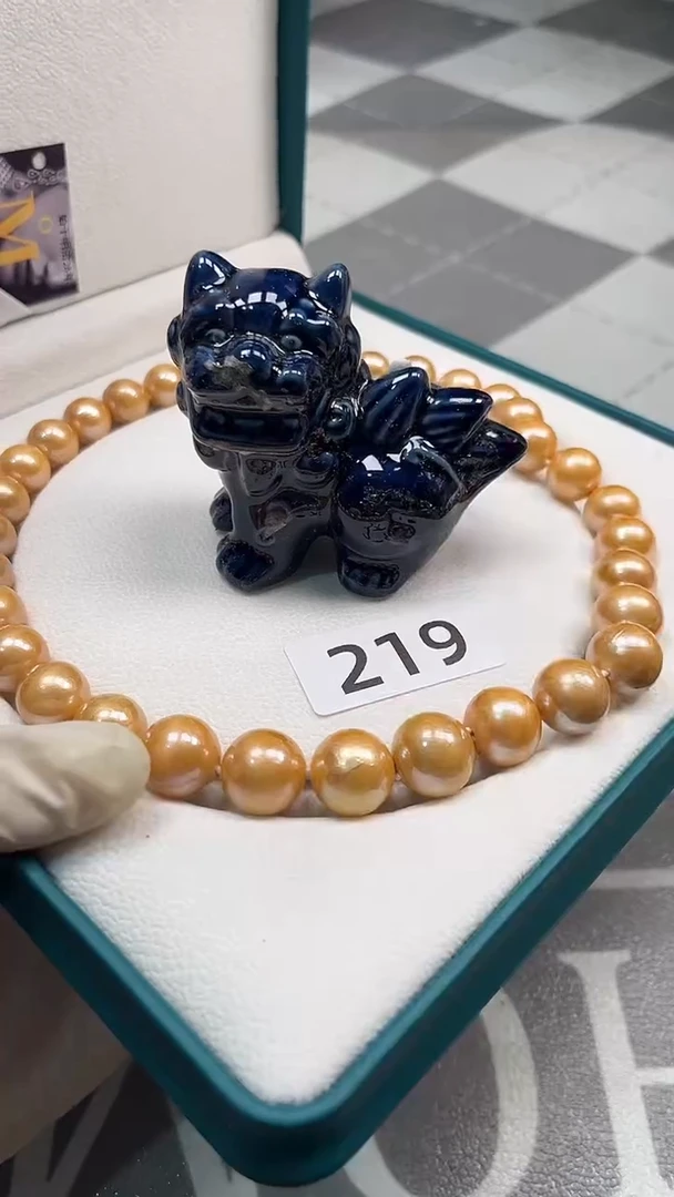 瓷片陶瓷如图所示周边