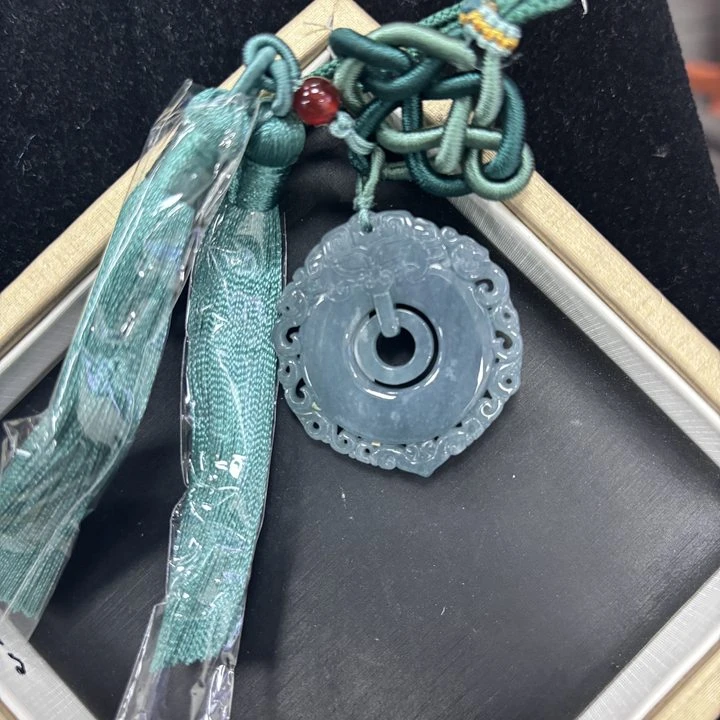 翡翠玉璧挂件拍一个发一个 多样性发货-550544