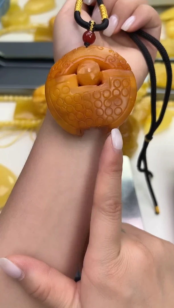 裸石琥珀未镶嵌琥珀蜜蜡吊坠