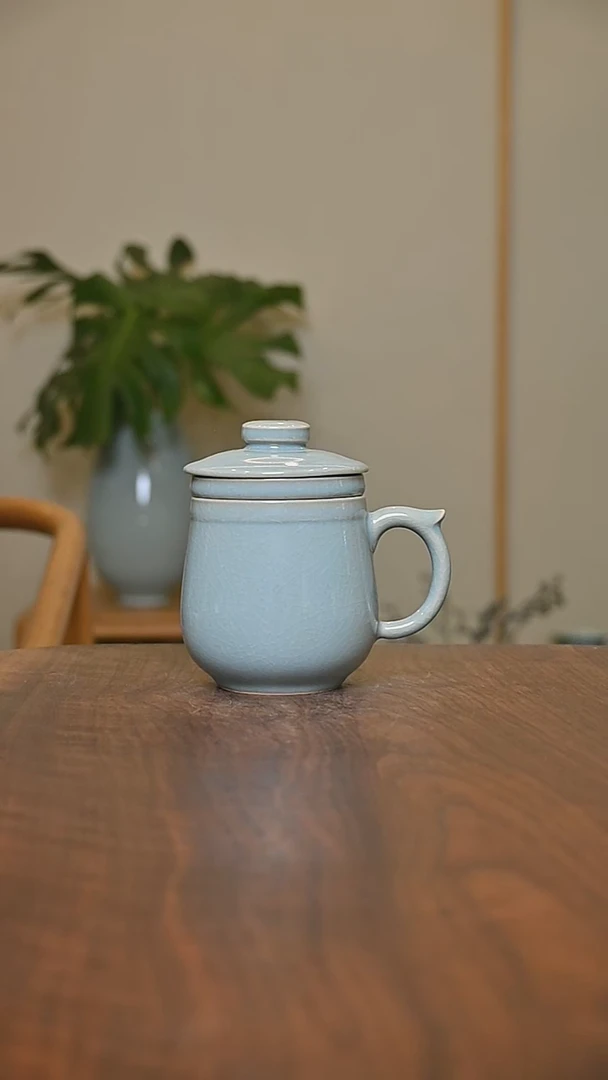 茶水分离杯 天青 微瑕 无款