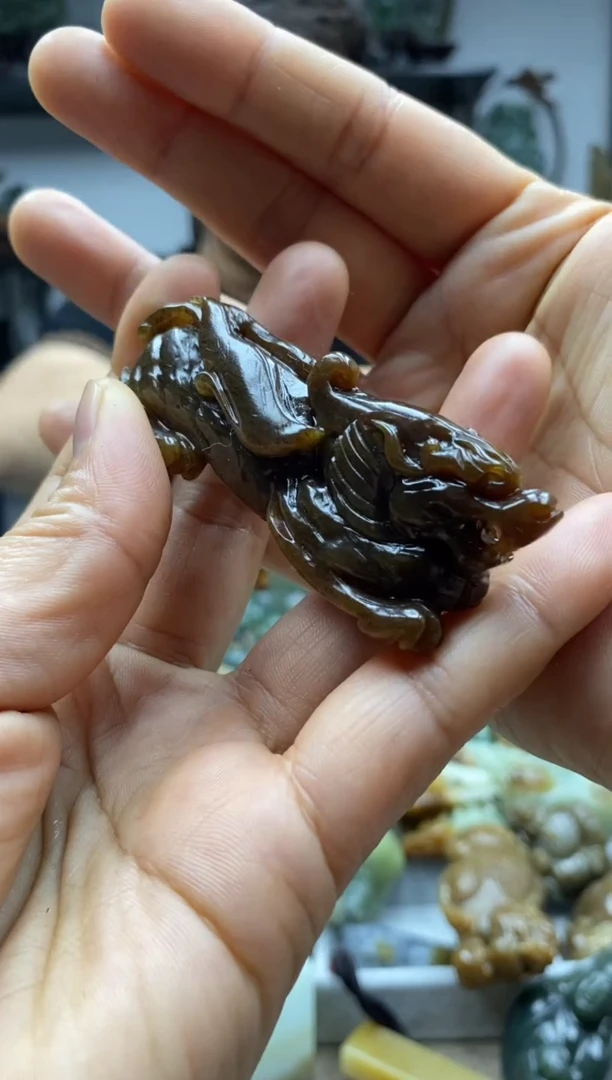 和田玉未镶嵌把件1