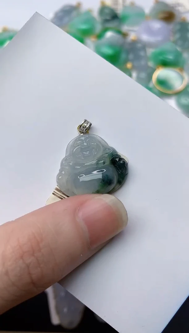 【闪购商品】翡翠颈饰18K金镶嵌54........
