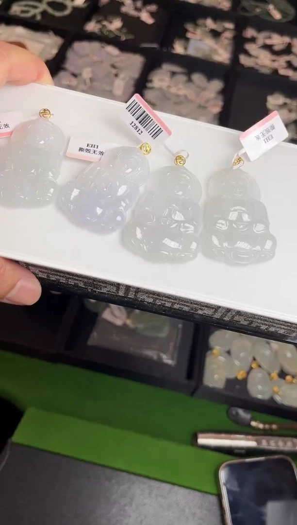 颈饰18K金镶嵌翡翠12812/多样性发一个