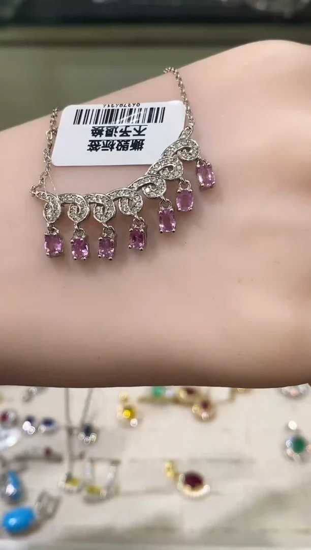 颈饰蓝宝石银S925镶嵌吊坠
