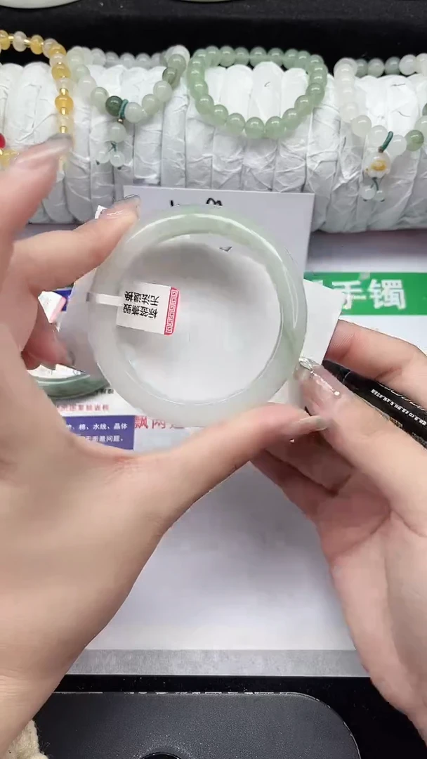 未镶嵌手镯石英质玉42-52/53