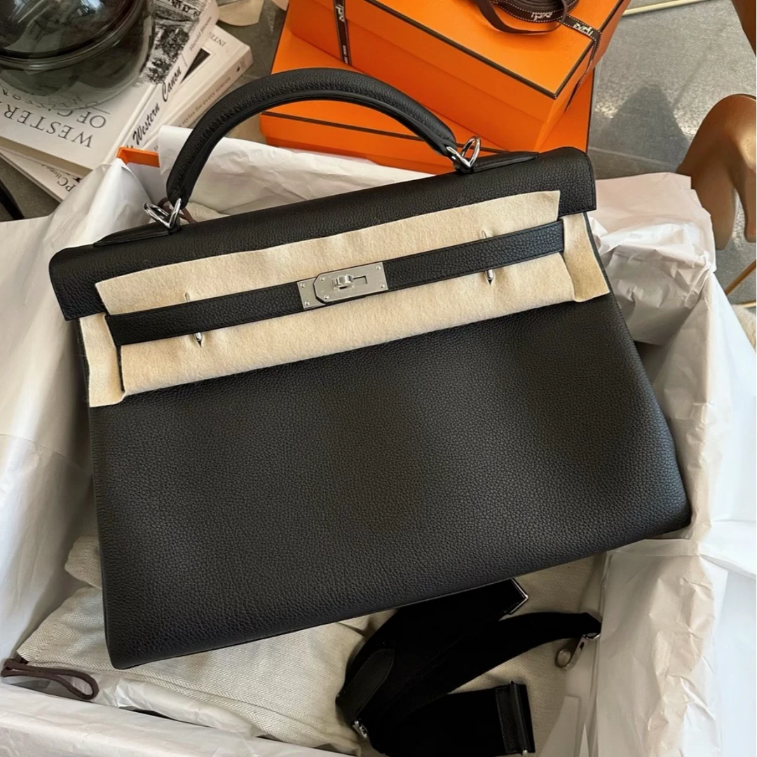 全新未使用 Hermes/爱马仕 青奢荟/凯莉黑银42/62548