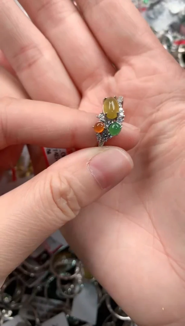 银S925镶嵌戒指翡翠222         3