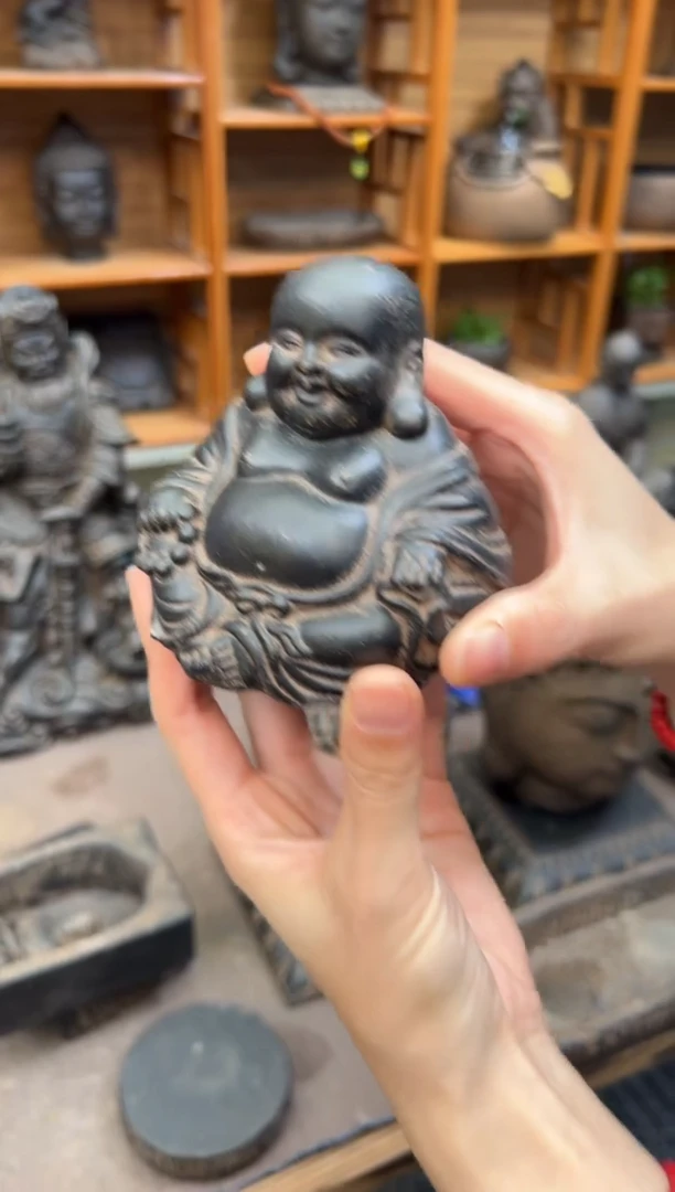 陶土【火山泥】未来佛