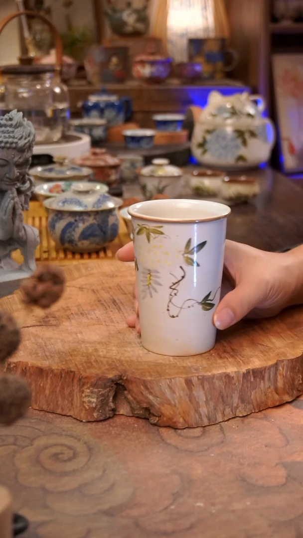 杯子紫藤花手工手绘手工手绘