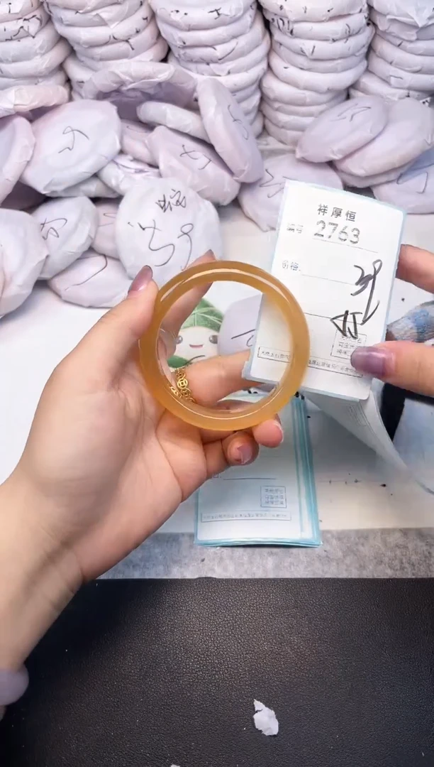 玛瑙/玉髓手镯未镶嵌2763