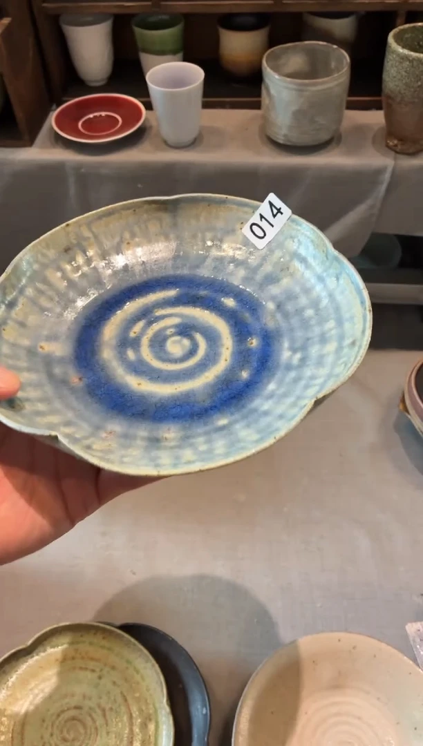 瓷片º**?14  窑变蓝手工盘1个