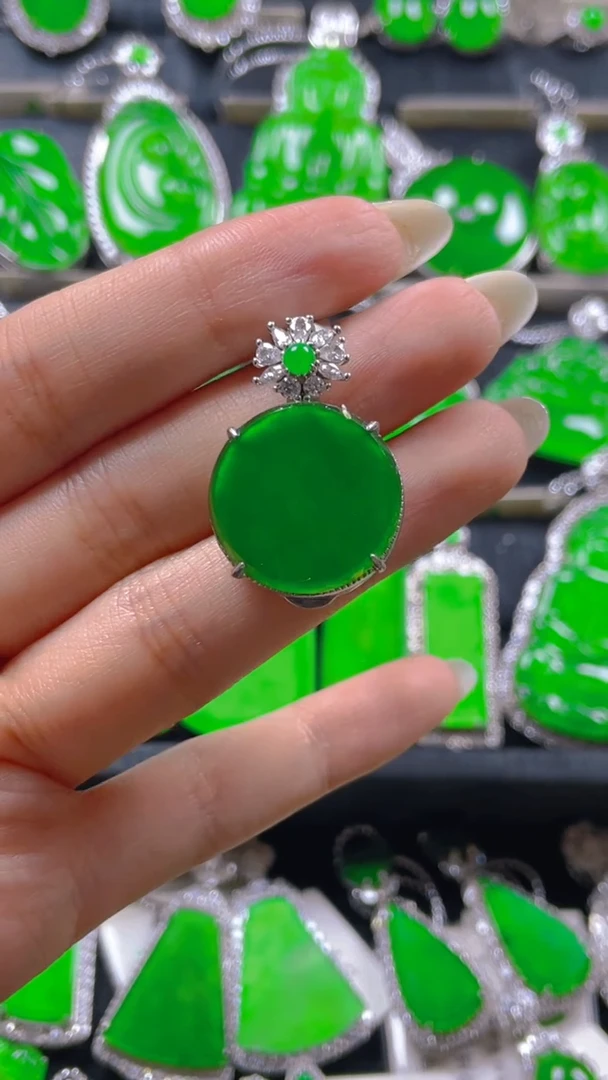 颈饰银S925镶嵌翡翠11