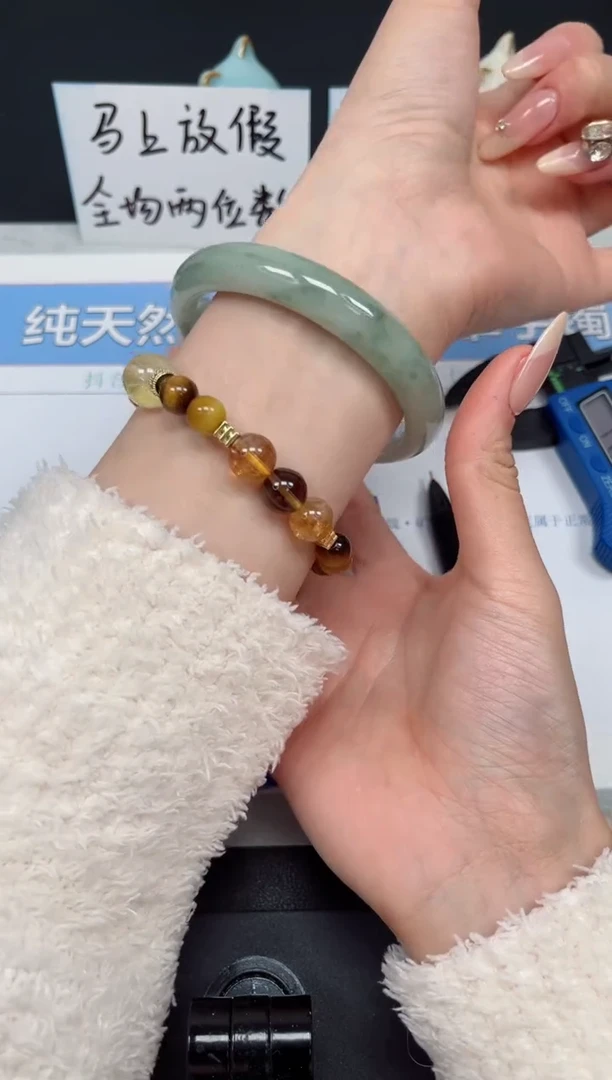 【闪购商品】石英质玉手镯未镶嵌K341-60