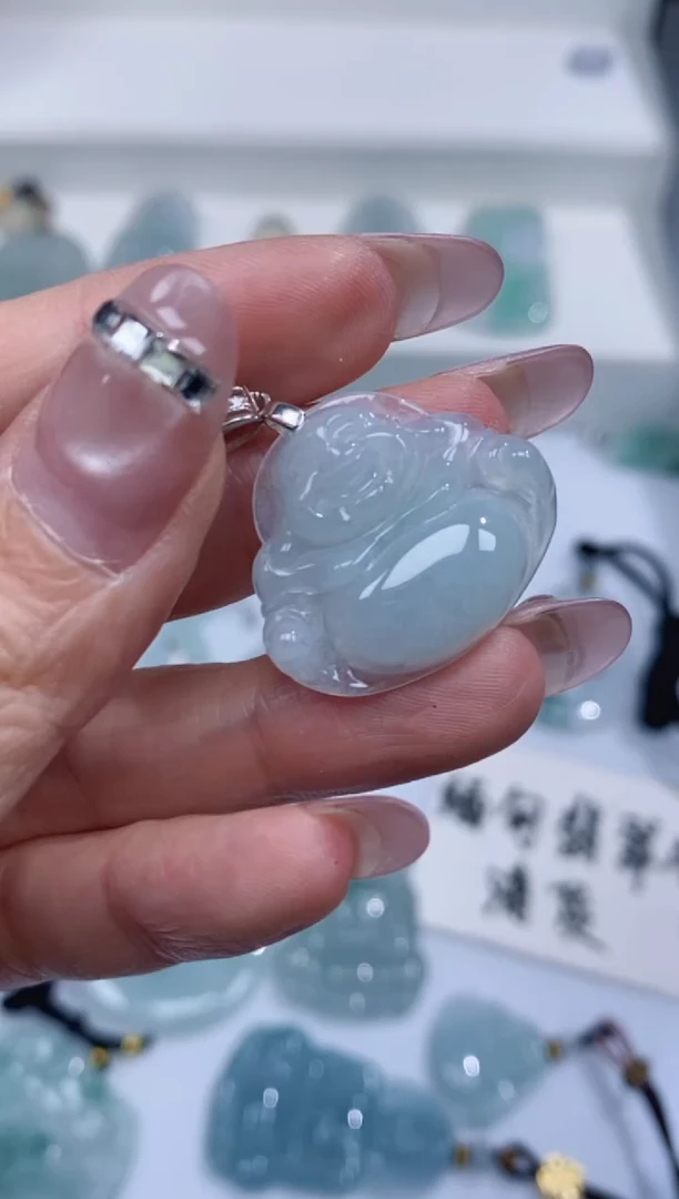 颈饰银S925镶嵌翡翠吊坠