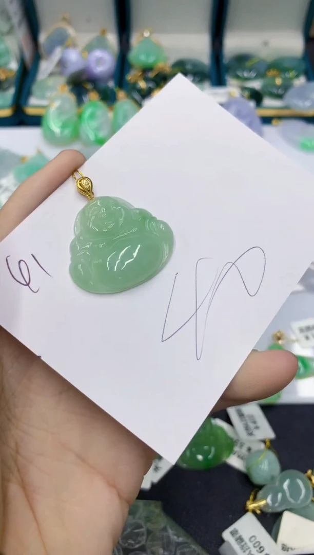 翡翠未镶嵌颈饰111111