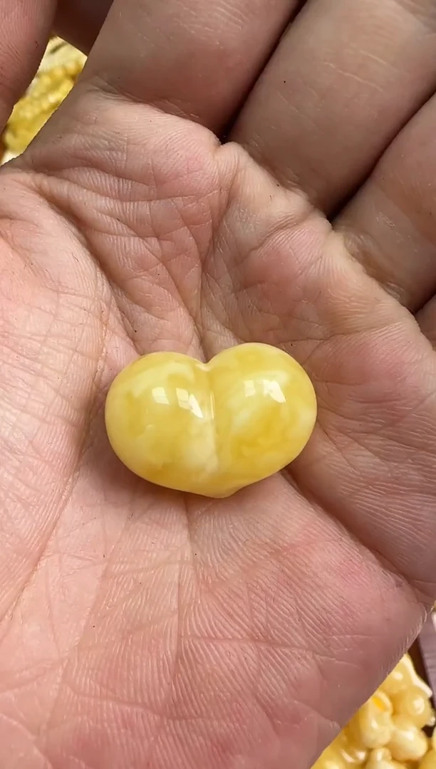 蜜蜡未镶嵌珠宝奇石蜜蜡