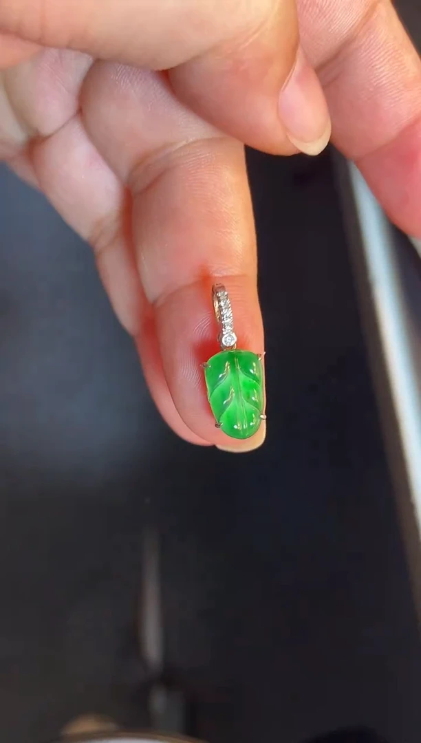 吊坠(不含链)银S925镶嵌翡翠1
