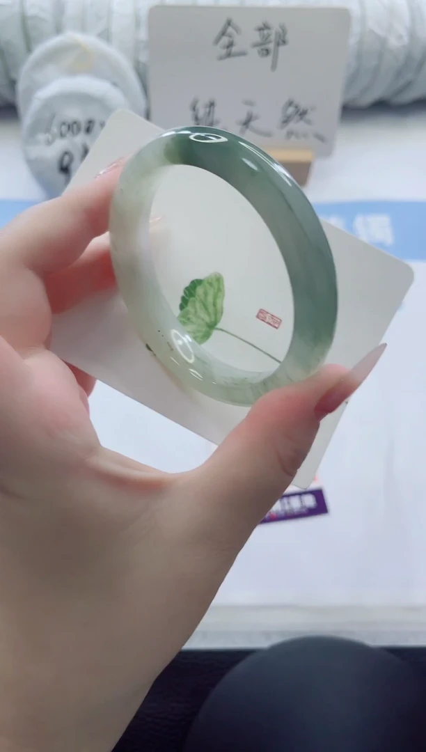 未镶嵌手镯石英质玉多样性发货A106