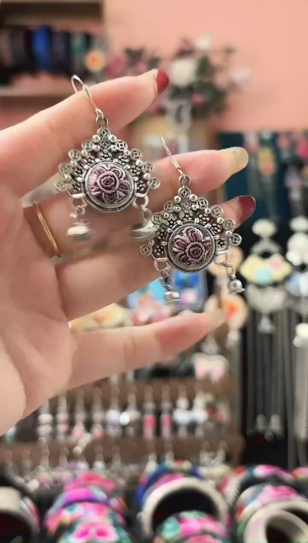 织绣艺枝独绣手工饰品  111*