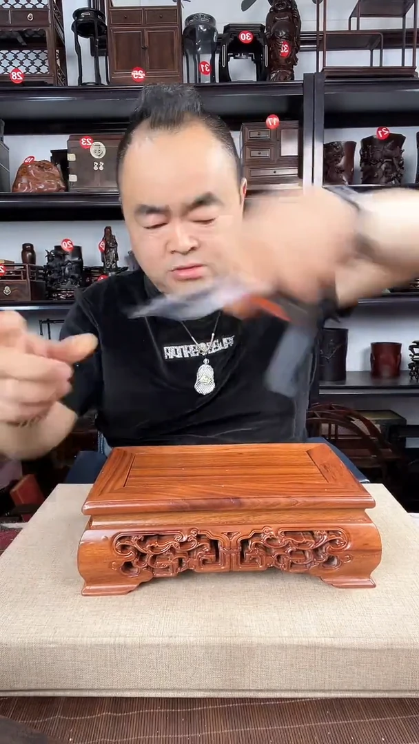 【闪购商品】木复杂老李红木工艺品