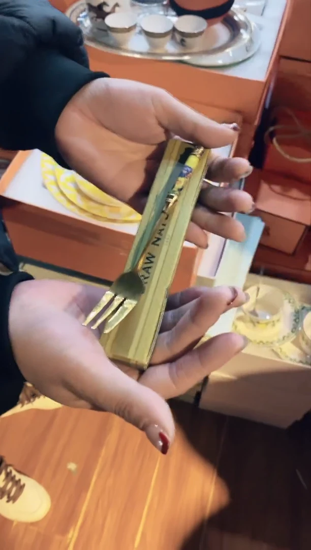 【闪购商品】杯鸿辉家品牌瓷器，京东包邮！