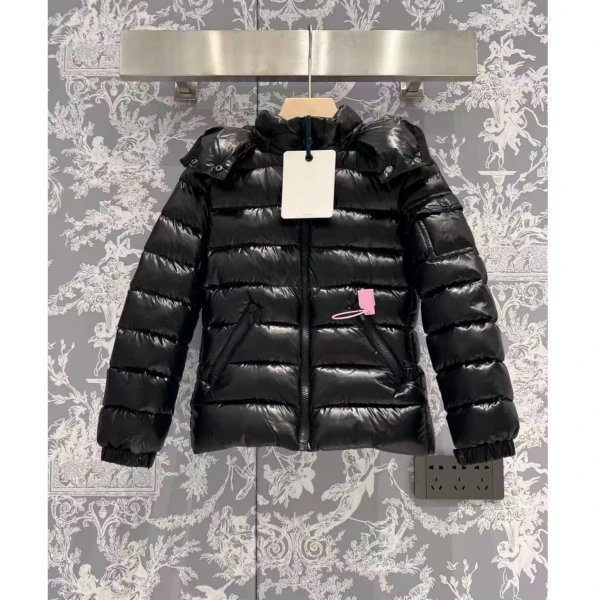 XF秋冬季黑色<童装>拉链连帽绒服短款外套