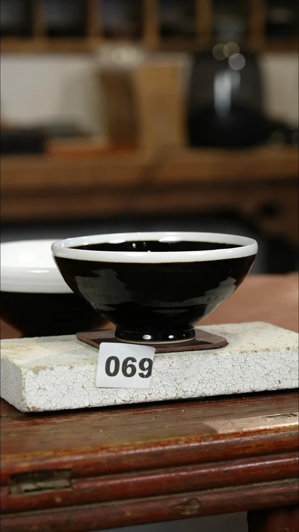 瓷片标题标题标题标题