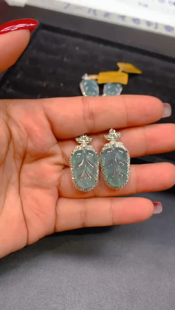 【闪购商品】定制翡翠未镶嵌35定制翡翠-多样性发货（发其一）