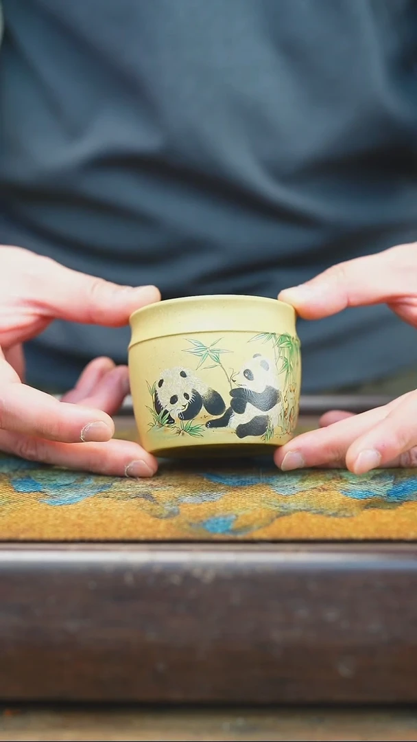 【闪购商品】紫砂茶杯1.22 本绿 熊猫主人杯