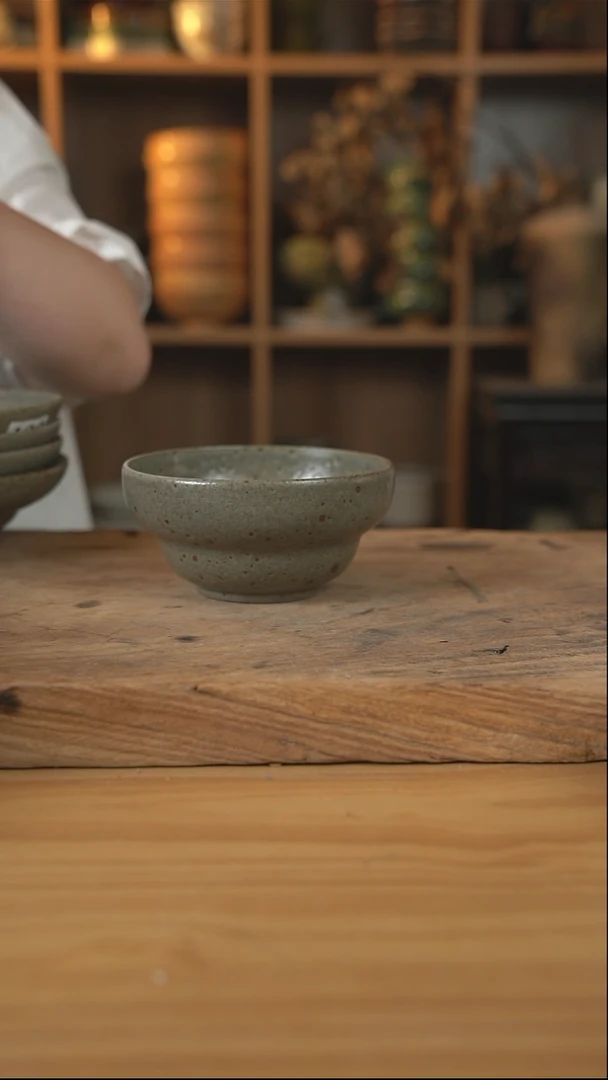 126绿点点系列的6英寸葫芦面碗