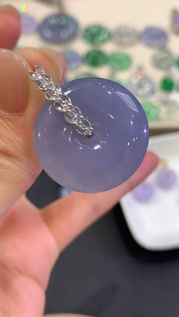 吊坠(不含链)18K金镶嵌翡翠a98紫货有色差