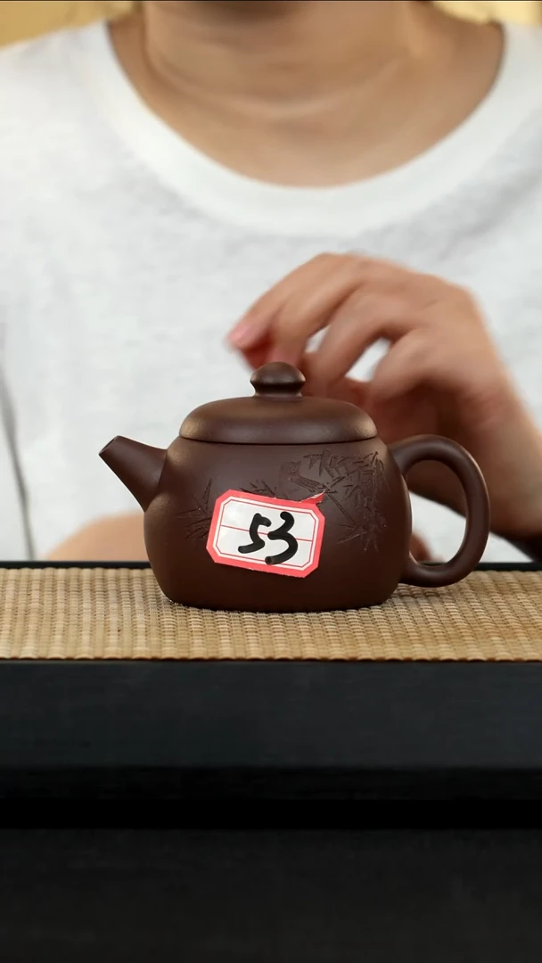 紫砂壶宜兴紫砂壶53行素刻