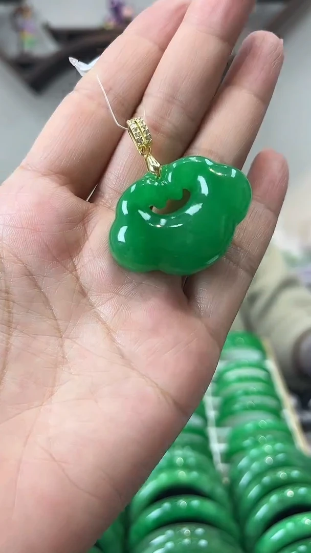 【闪购商品】砖雕h34 手工雕刻吊坠