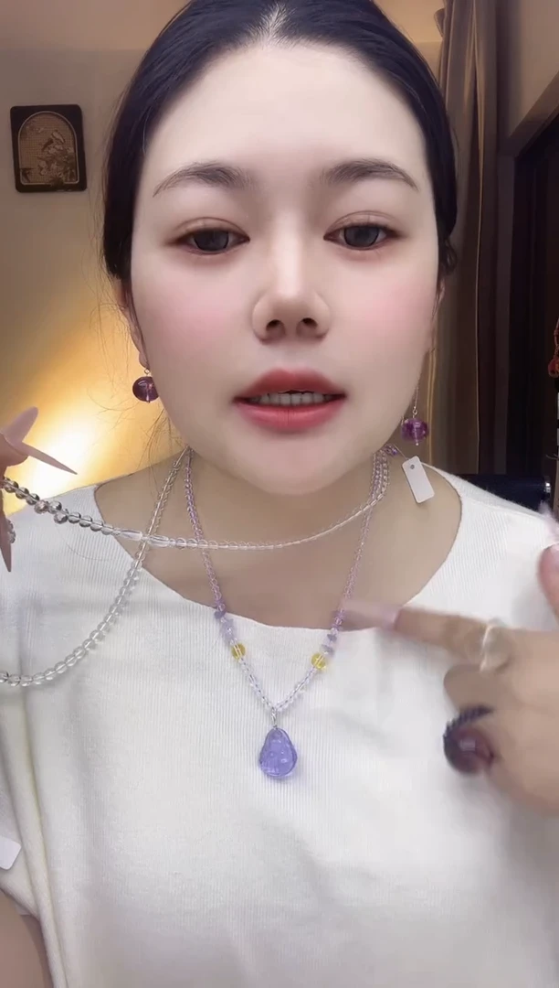 拾间原创设计穿搭必备.