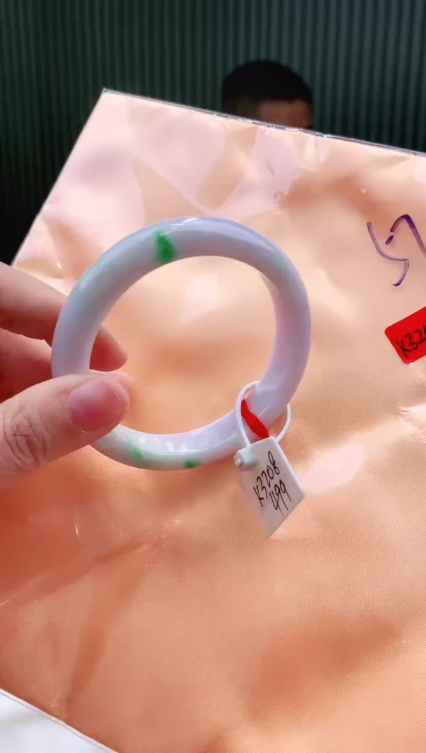 未镶嵌手镯翡翠57