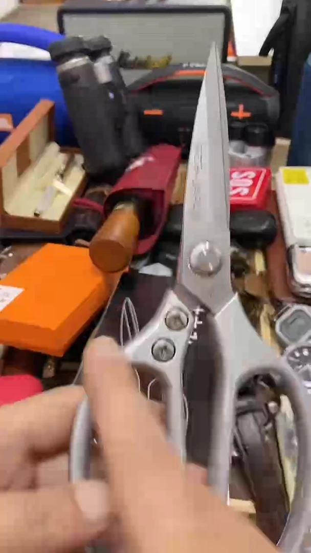 瓷片闪购商品 如图所示