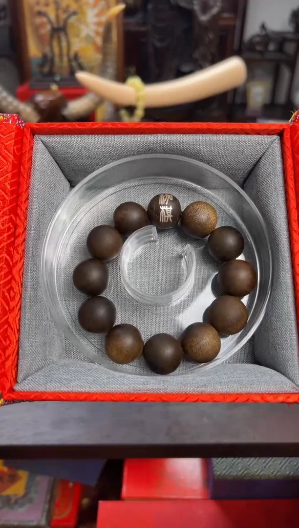 【闪购商品】沉香手串———————————