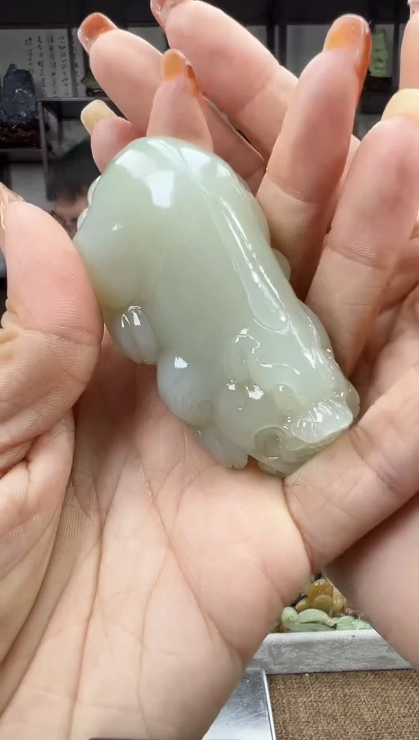 未镶嵌和田玉把件1