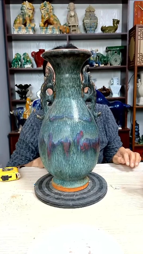 经典精美复古风格瓷器