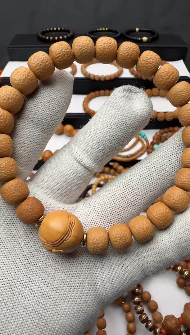 手串猴头核桃年*荔枝纹微瑕送单颗雕刻