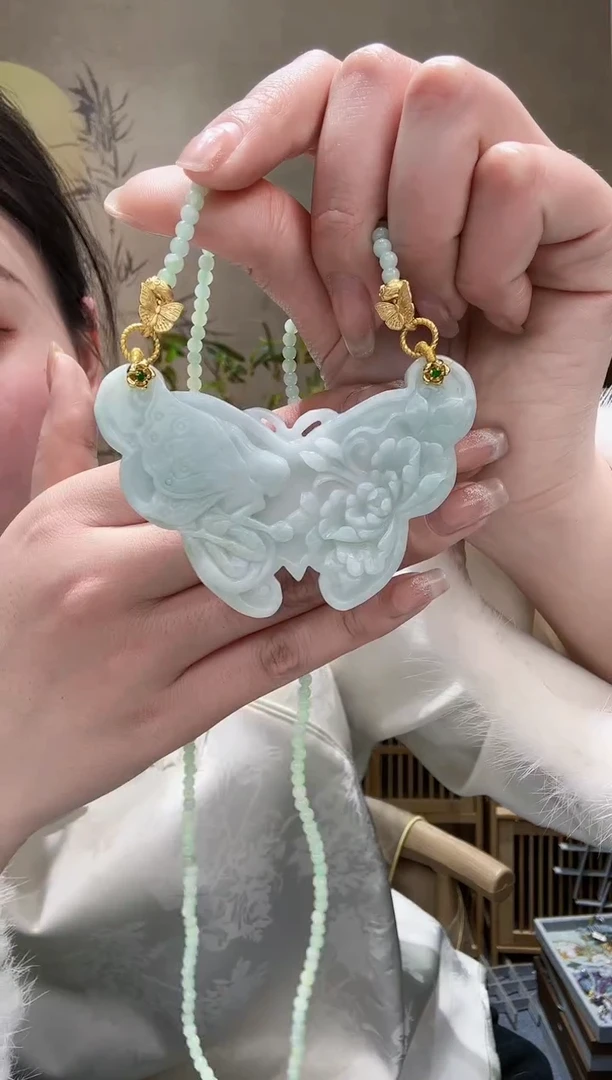 【闪购商品】翡翠颈饰未镶嵌吊坠