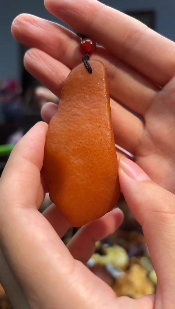 琥珀颈饰未镶嵌吊坠