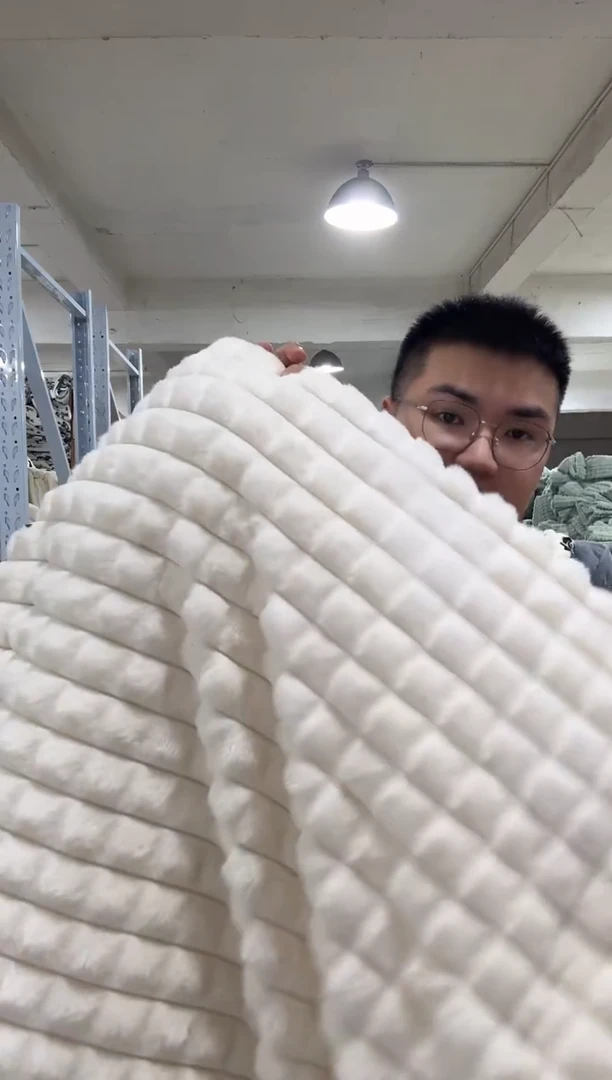 兔毛清货【白色兔兔枕套发一对】外贸原单毛毯底价清货拼手速