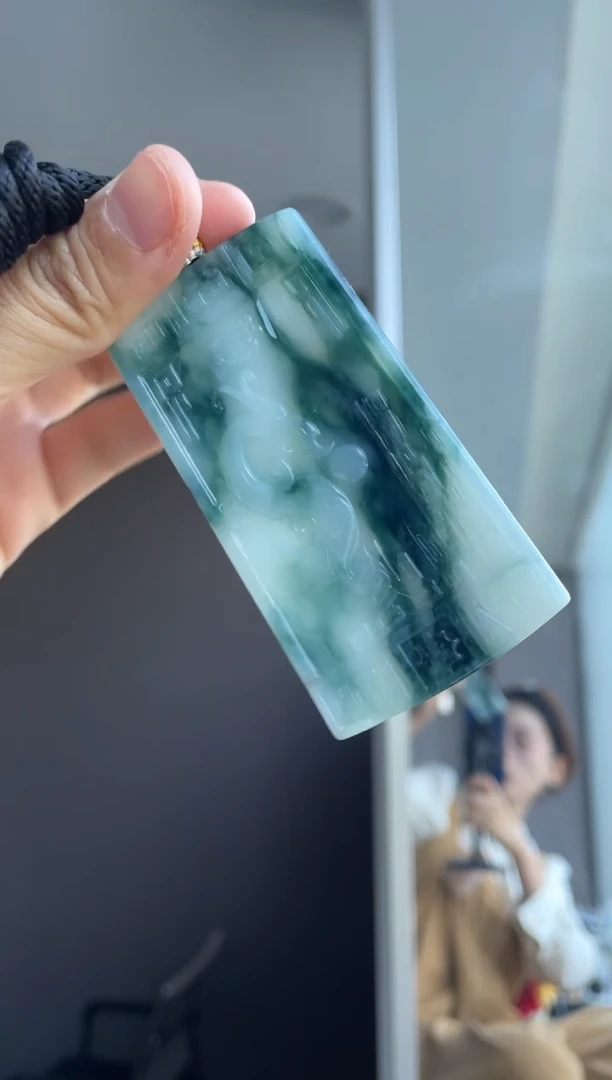 吊坠(不含链)未镶嵌翡翠天然缅甸A货翡翠