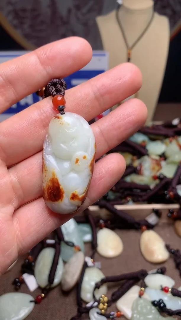 【闪购商品】和田玉颈饰未镶嵌1