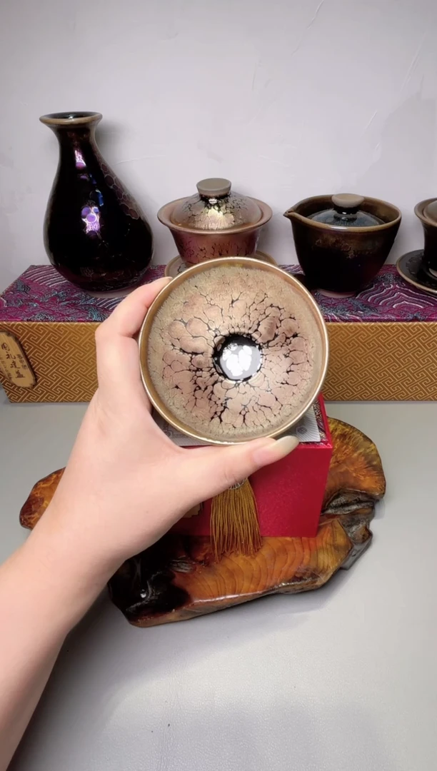 茶盏春申阁福利1只斗金