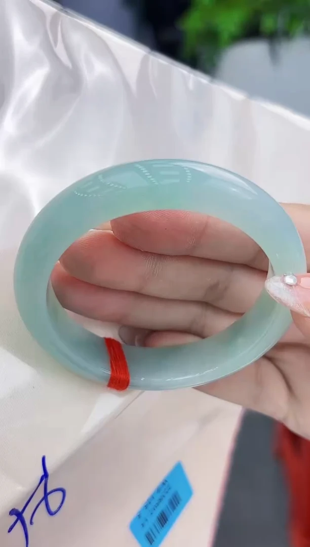 【闪购商品】翡翠手镯未镶嵌翡翠手镯