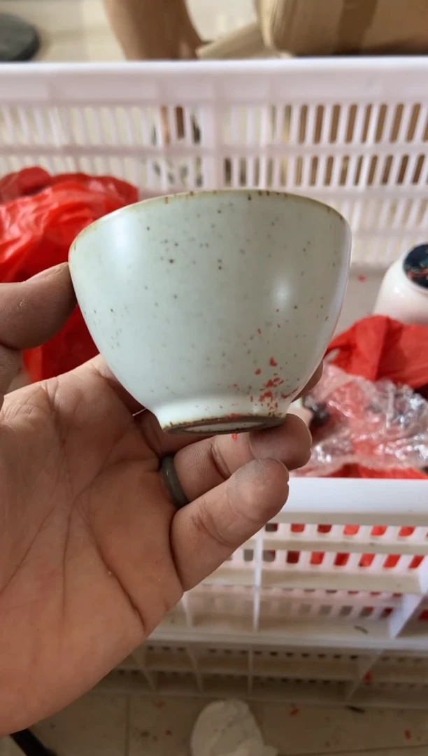 摆件摄影的产品有使用过的痕迹有点脏介意勿拍